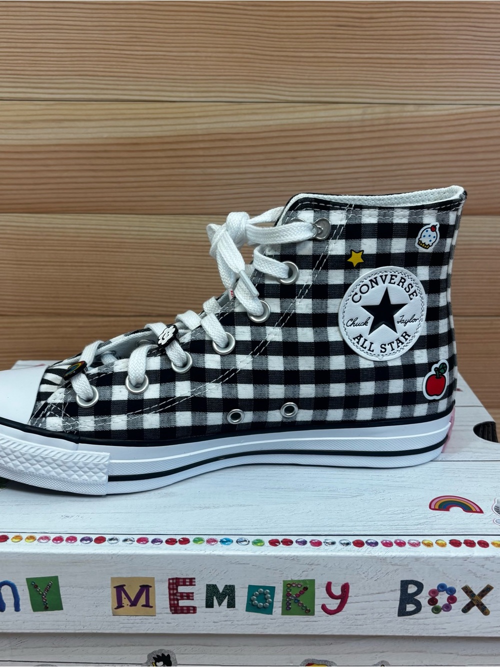 Converse CTAS HI All Star Hello Kitty High Top Canvas Sneaker Black Womans 8 - Picture 4 of 8